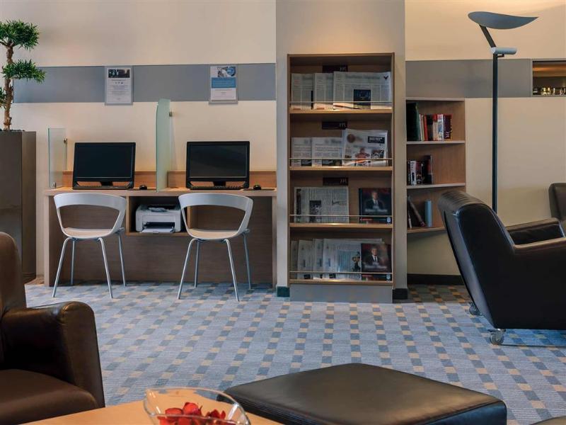 Vienna House Easy By Wyndham Frankfurt Airport Hotell Kelsterbach Exteriör bild