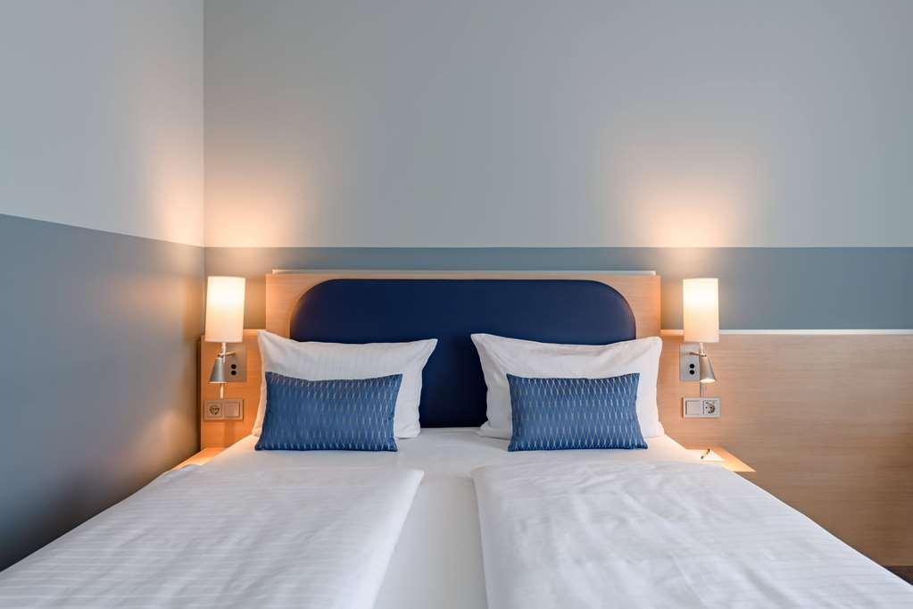 Vienna House Easy By Wyndham Frankfurt Airport Hotell Kelsterbach Rum bild