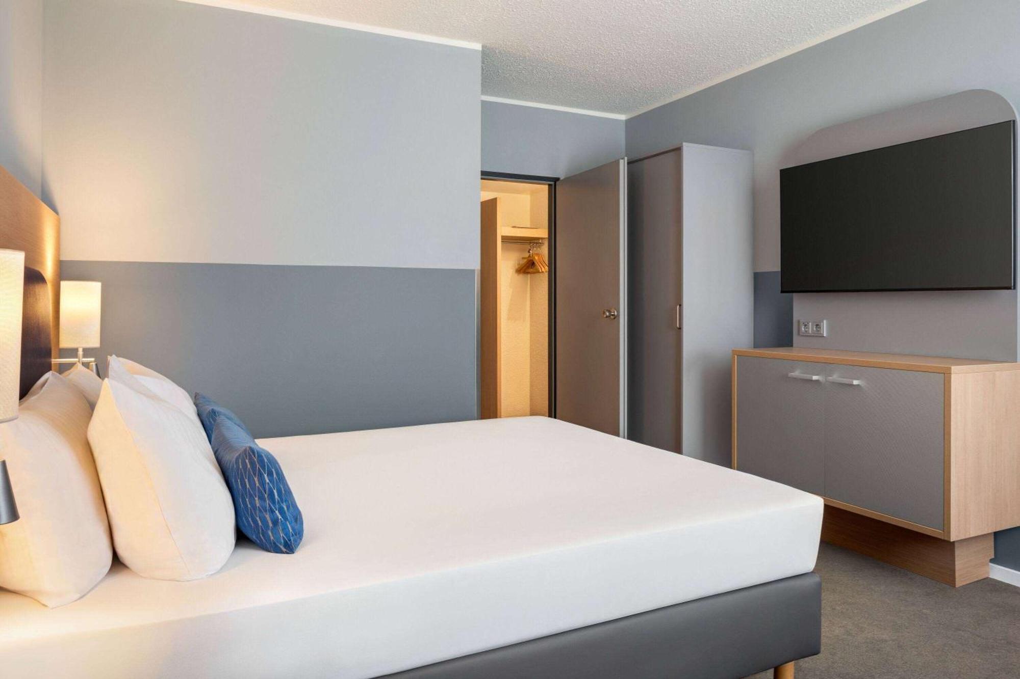 Vienna House Easy By Wyndham Frankfurt Airport Hotell Kelsterbach Exteriör bild