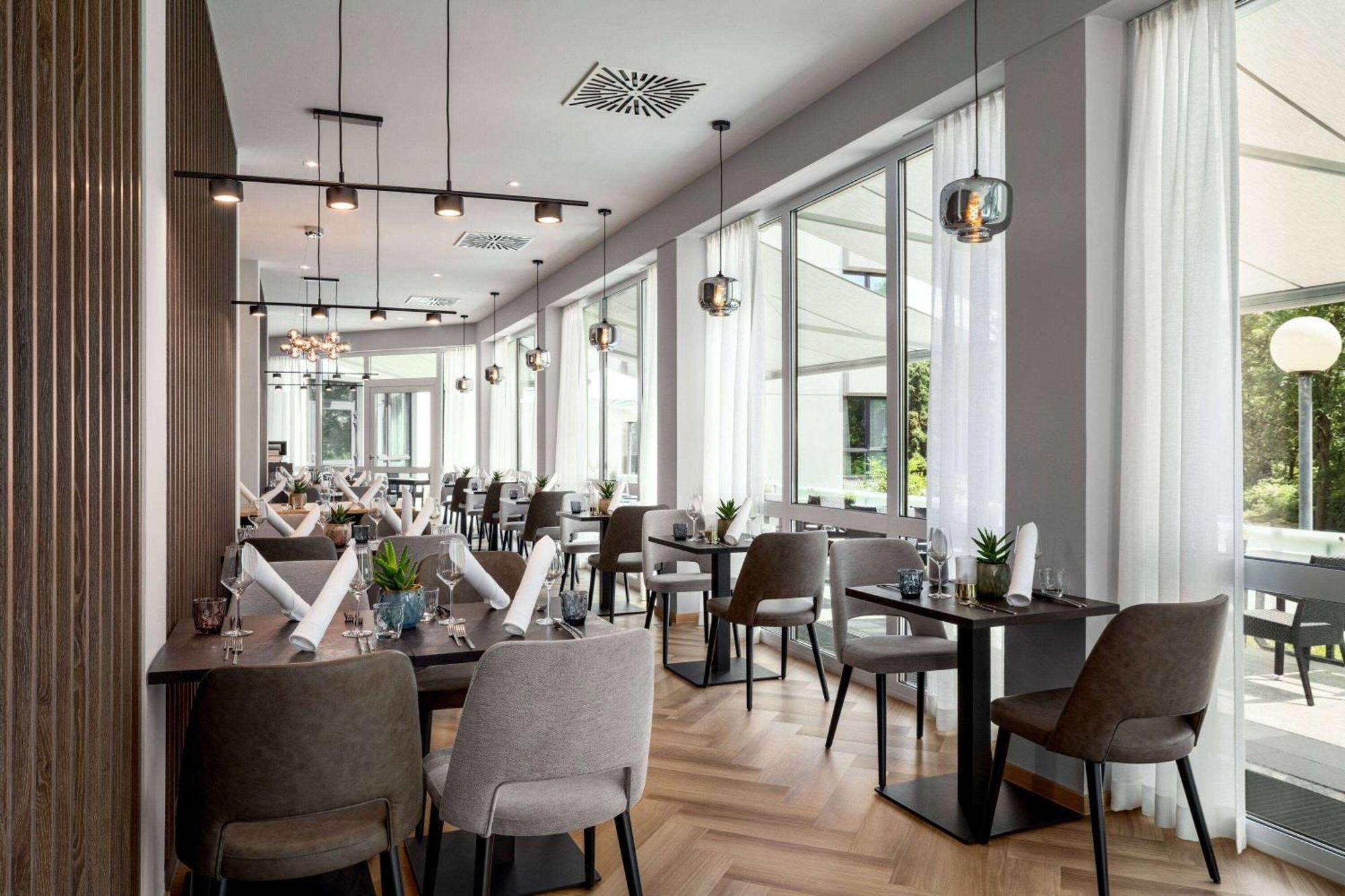Vienna House Easy By Wyndham Frankfurt Airport Hotell Kelsterbach Exteriör bild