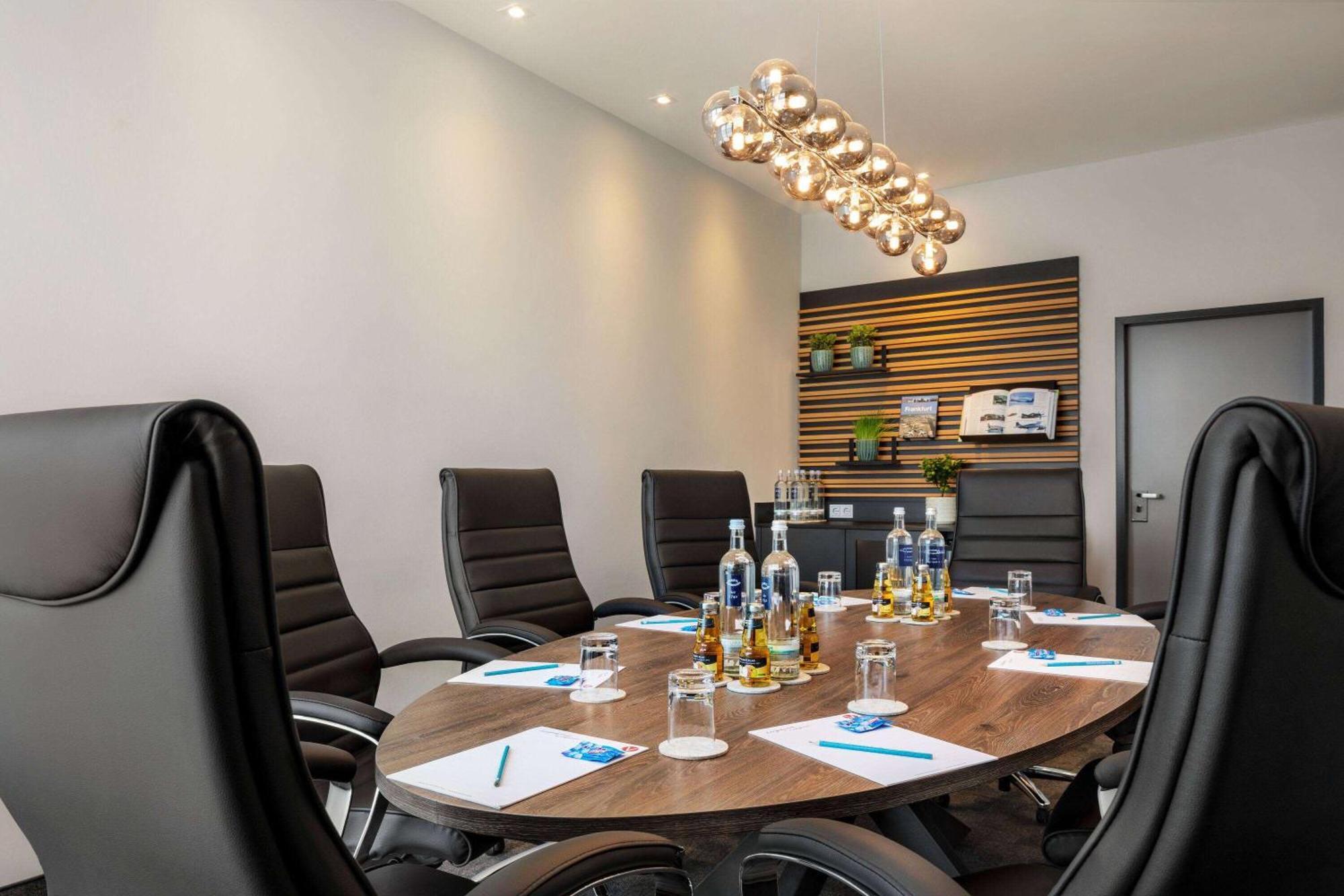Vienna House Easy By Wyndham Frankfurt Airport Hotell Kelsterbach Exteriör bild
