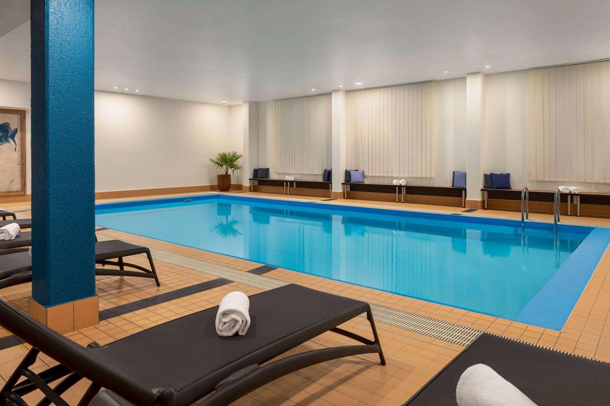 Vienna House Easy By Wyndham Frankfurt Airport Hotell Kelsterbach Exteriör bild